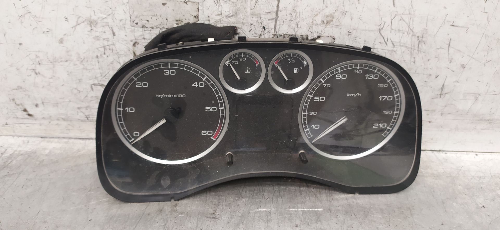 PEUGEOT 307 1 generation (2001-2008) Speedometer 9647538480 25160075