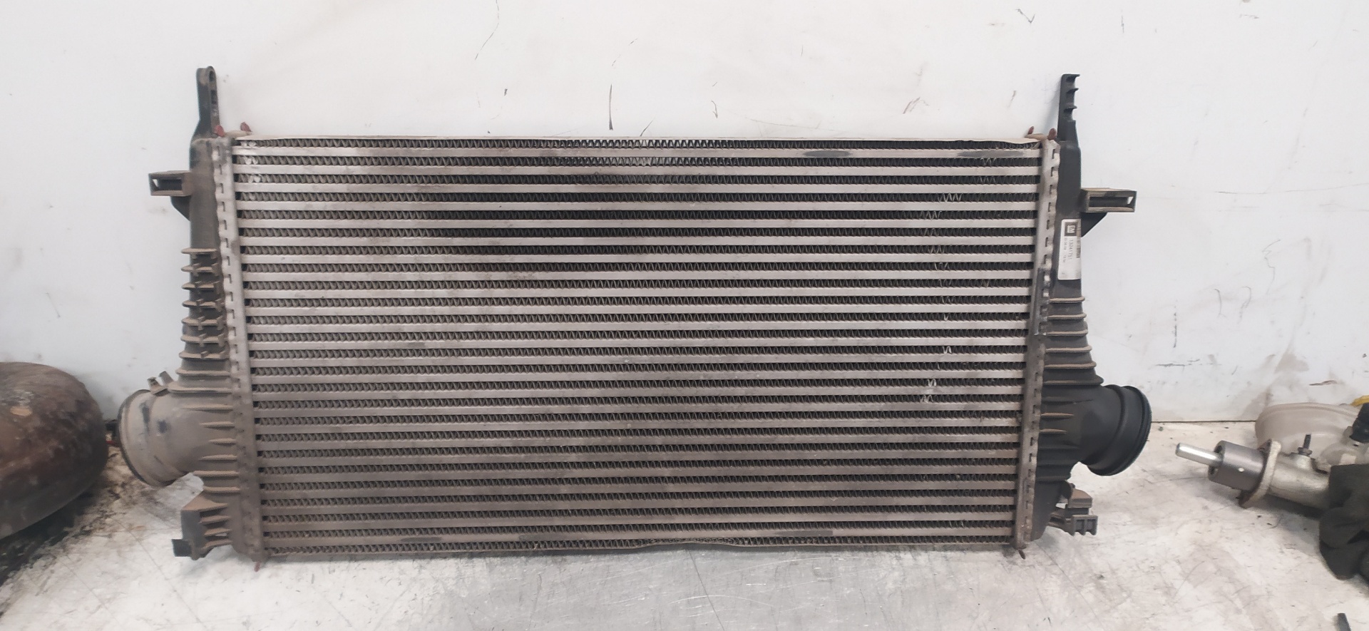 OPEL Insignia A (2008-2016) Radiator intercooler 13241751, P1831001 20087309