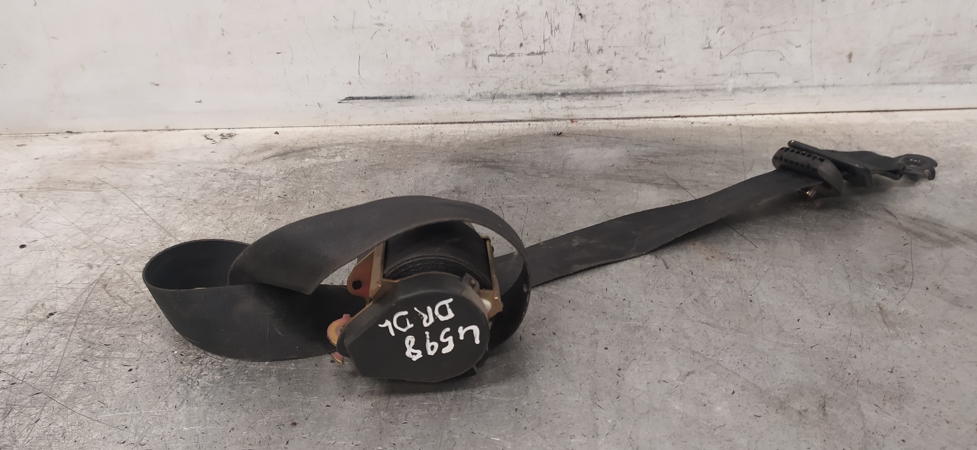 OPEL Vivaro A (2002-2006) Front Right Seatbelt 20399780