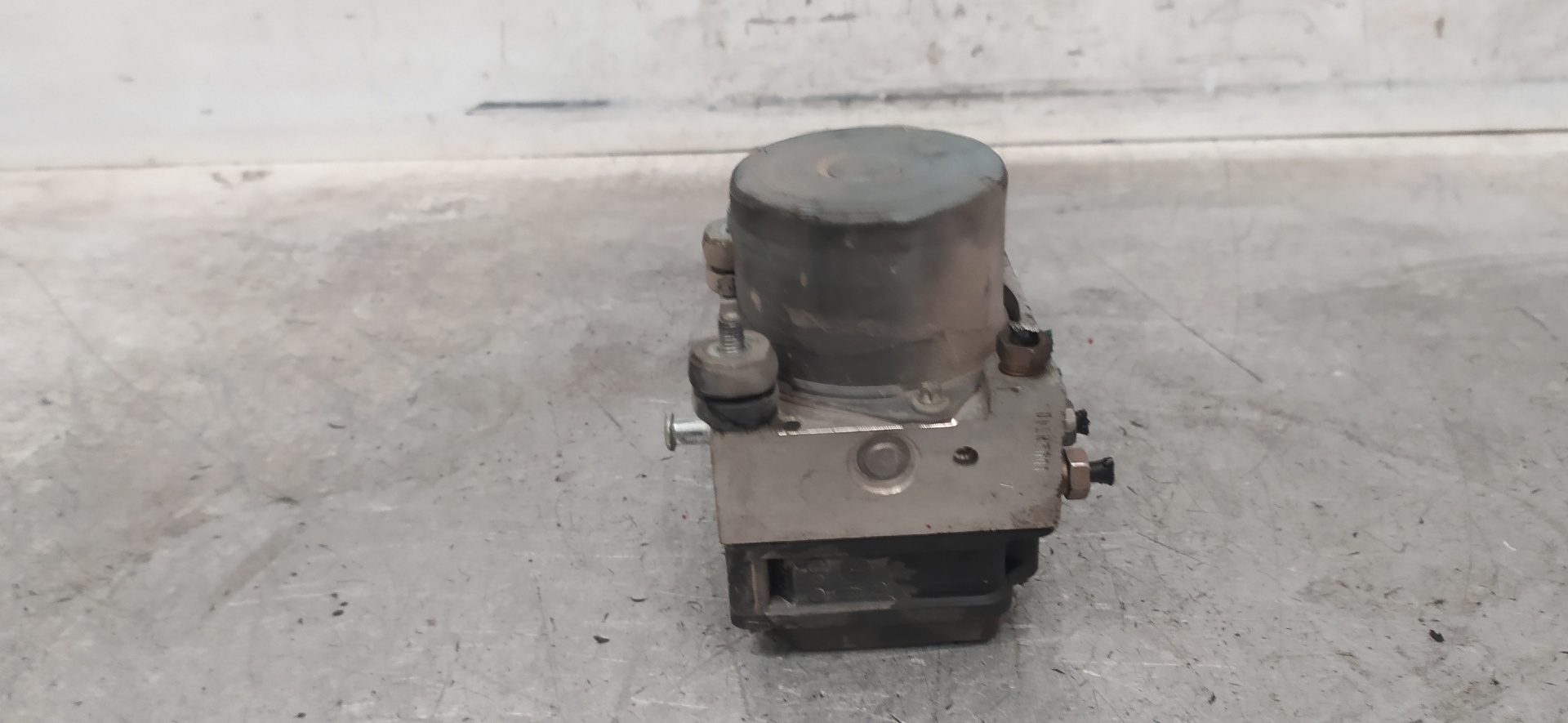 RENAULT Clio 2 generation (1998-2013) ABS Pump 8200229137, 0265231333 20124344