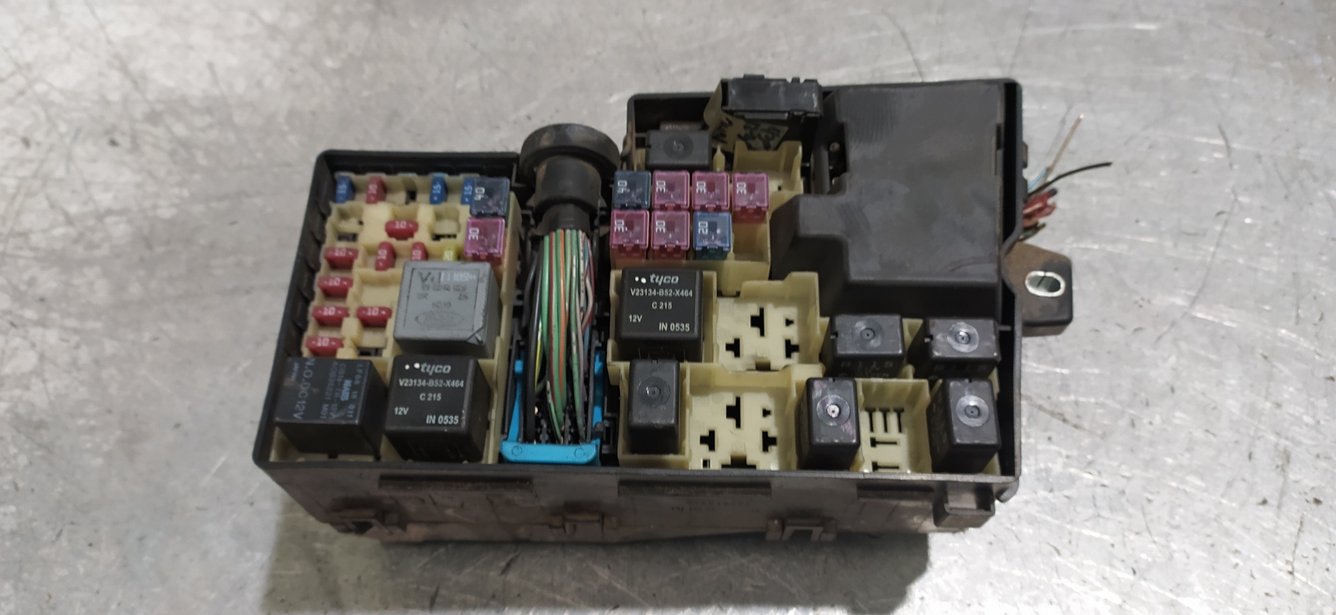 MAZDA 3 BK (2003-2009) Fuse Box 8688039,318789120 20093458