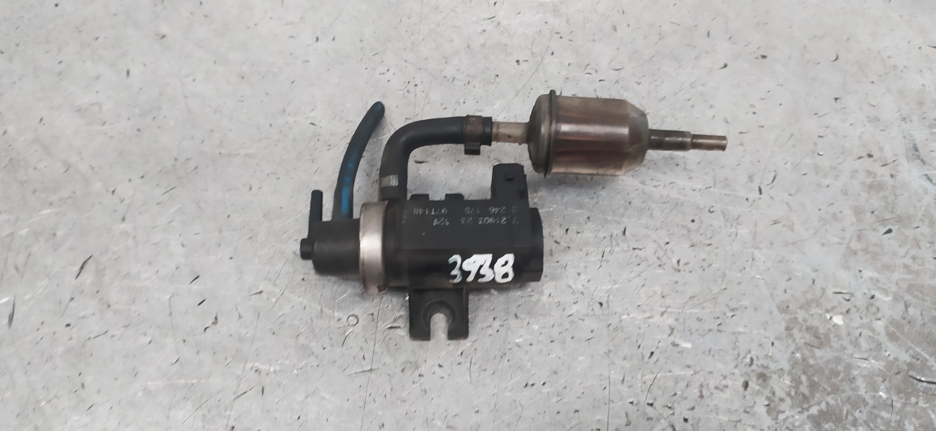 AUDI 5 Series E39 (1995-2004) Solenoid Valve 2246175,72190323 20093499