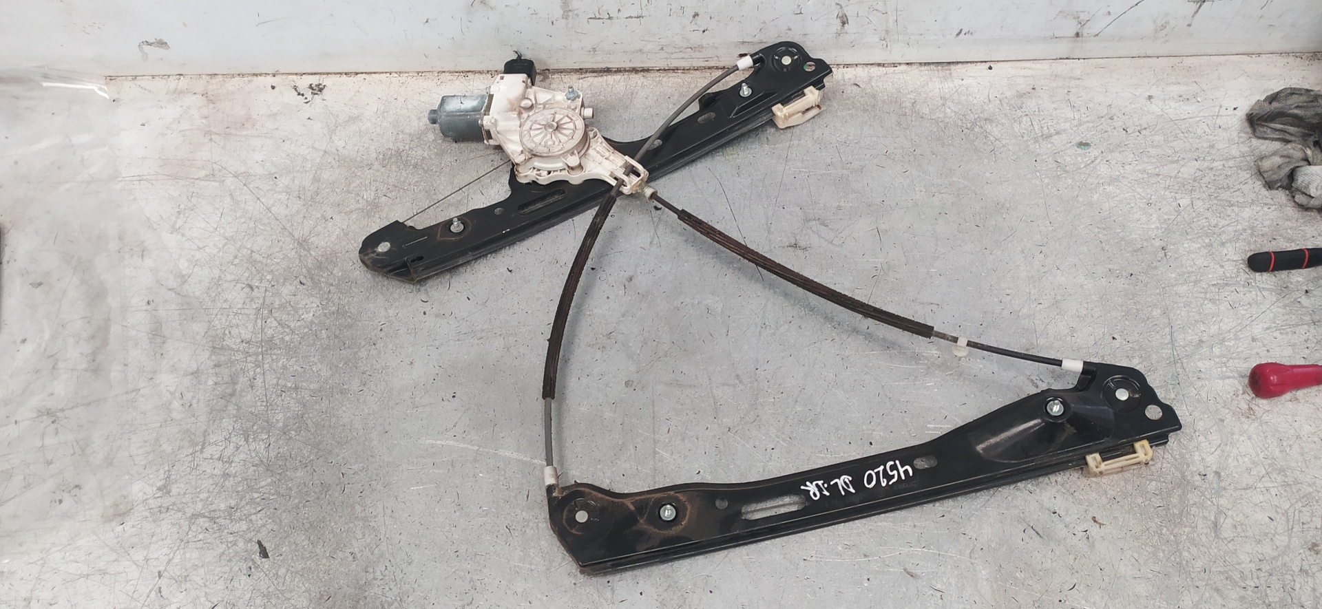 BMW 1 Series F20/F21 (2011-2020) Forreste højre dør vinduesregulator 0130822227,7067796S 20117595