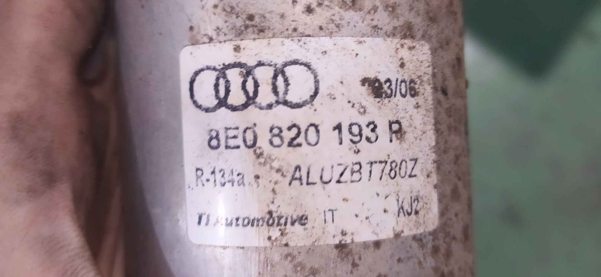 AUDI A4 B6/8E (2000-2005) Tuyau flexible AC 8E0820193P 20118400