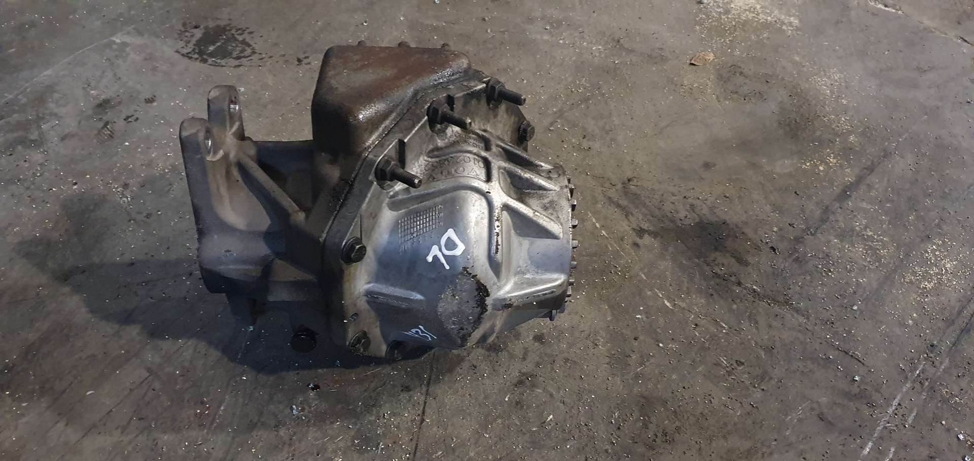 VOLVO V70 2 generation (2000-2008) Front Transfer Case 01023852 20112440