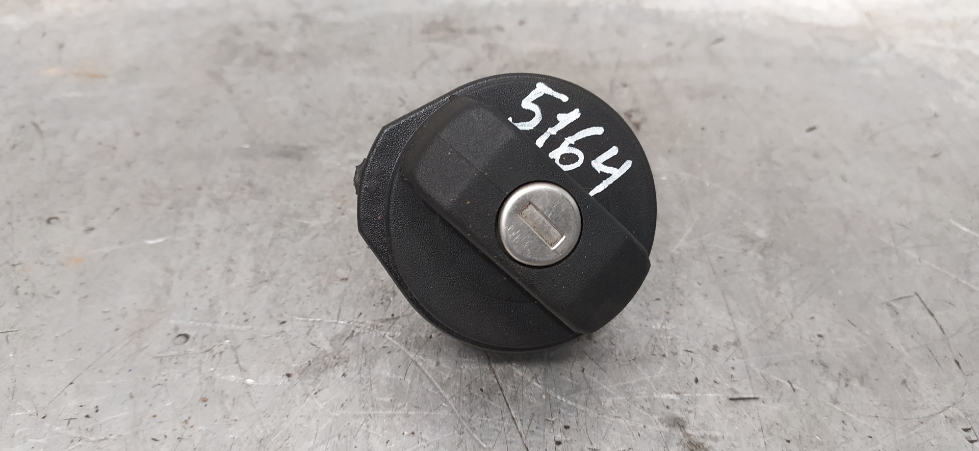 SEAT Toledo 3 generation (2004-2010) Fuel tank cap 1J0201553P 25967329