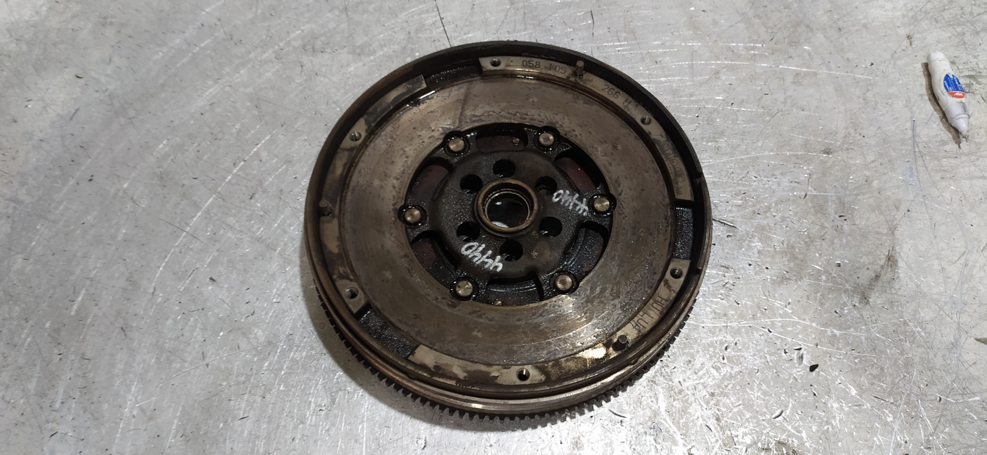 AUDI A4 B6/8E (2000-2005) Flywheel 058105266H 20113164