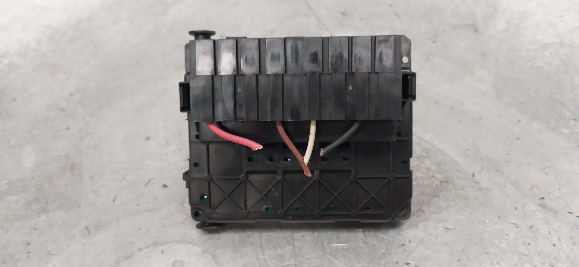 PEUGEOT Partner 1 generation (1996-2012) Fuse Box 965061858000 20106960