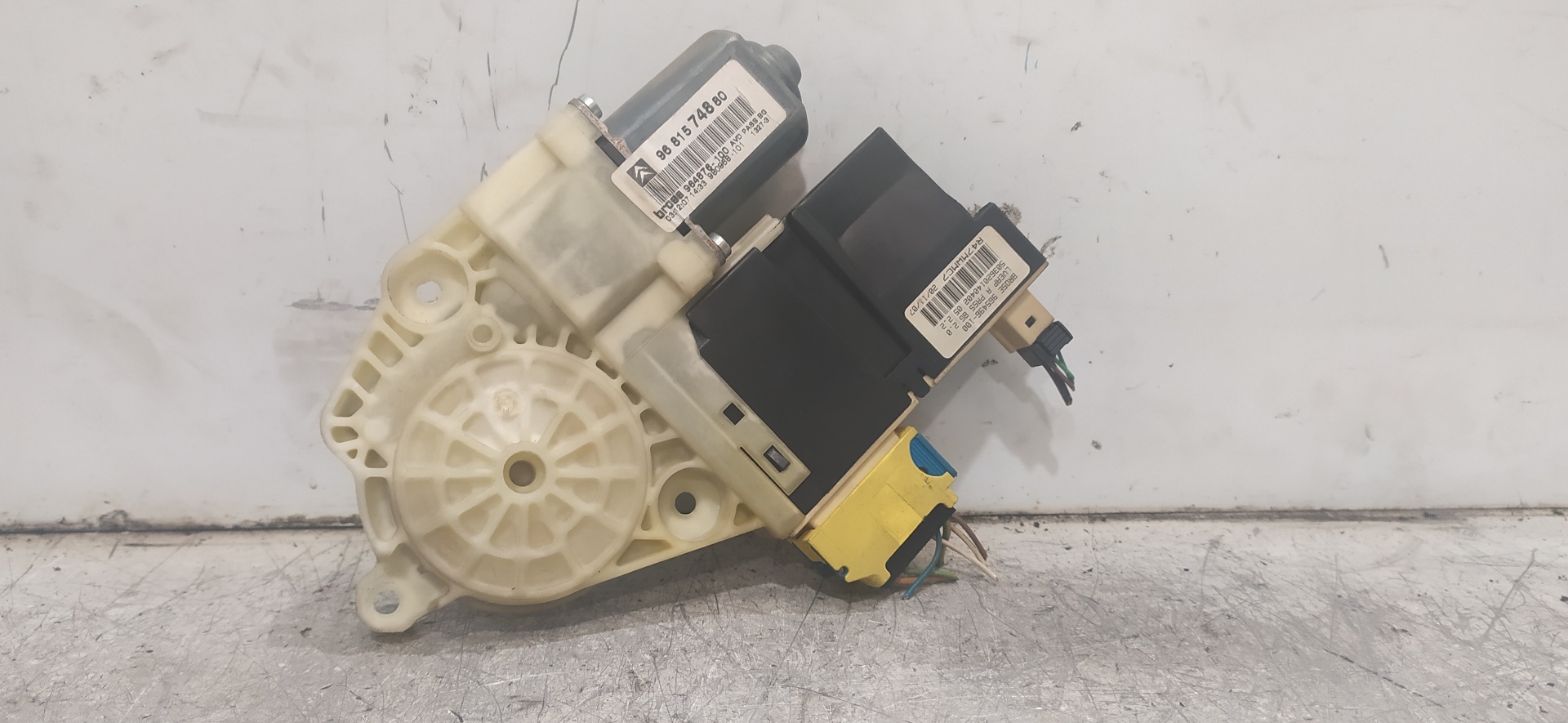 CITROËN C4 1 generation (2004-2011) Motor de control geam ușă dreapta față 9681574880 20068142