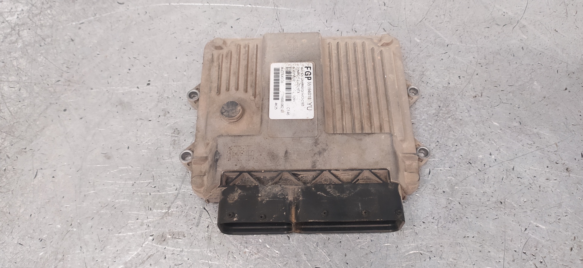 OPEL Combo C (2001-2011) Engine Control Unit ECU 55194018 20098688