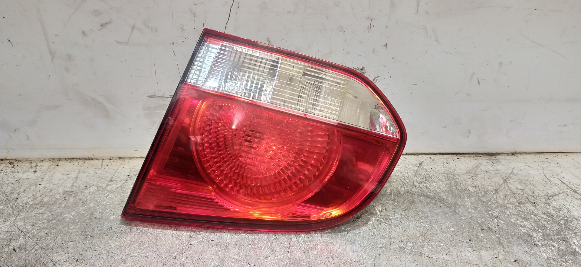 VOLKSWAGEN Golf 5 generation (2003-2009) Rear Right Taillight Lamp 5K0945094G 25908107