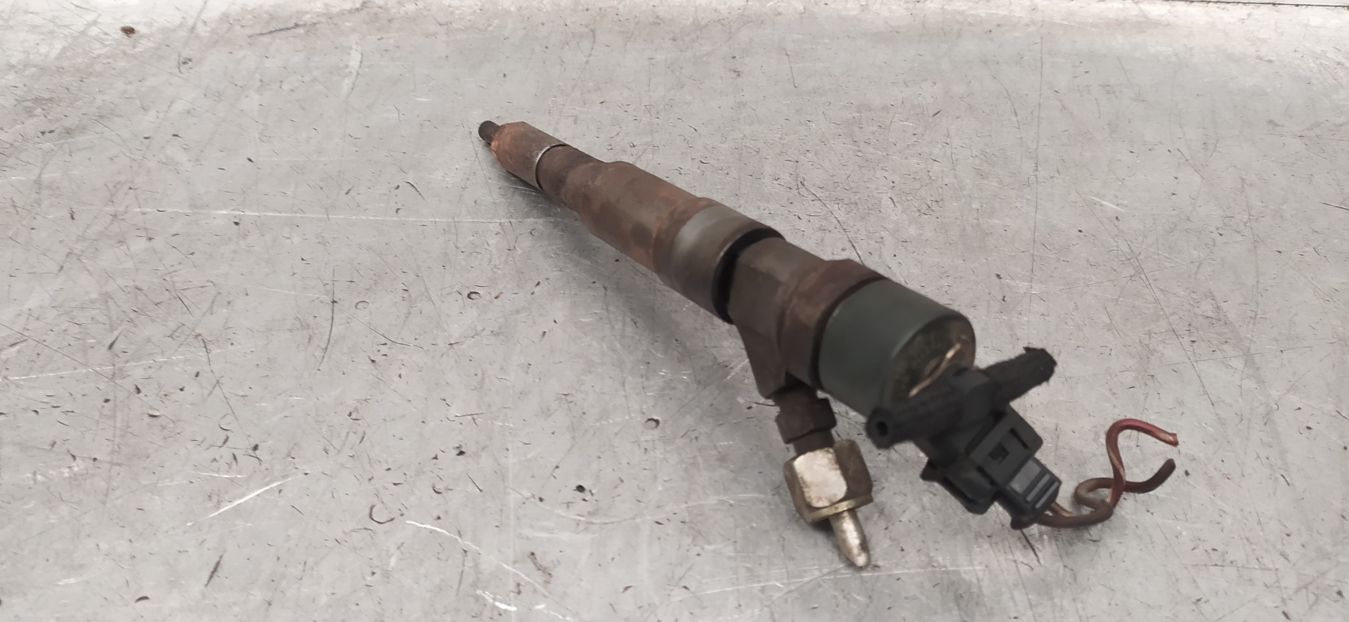 BMW 5 Series E39 (1995-2004) Fuel Injector 7785984,0445110047 25967552