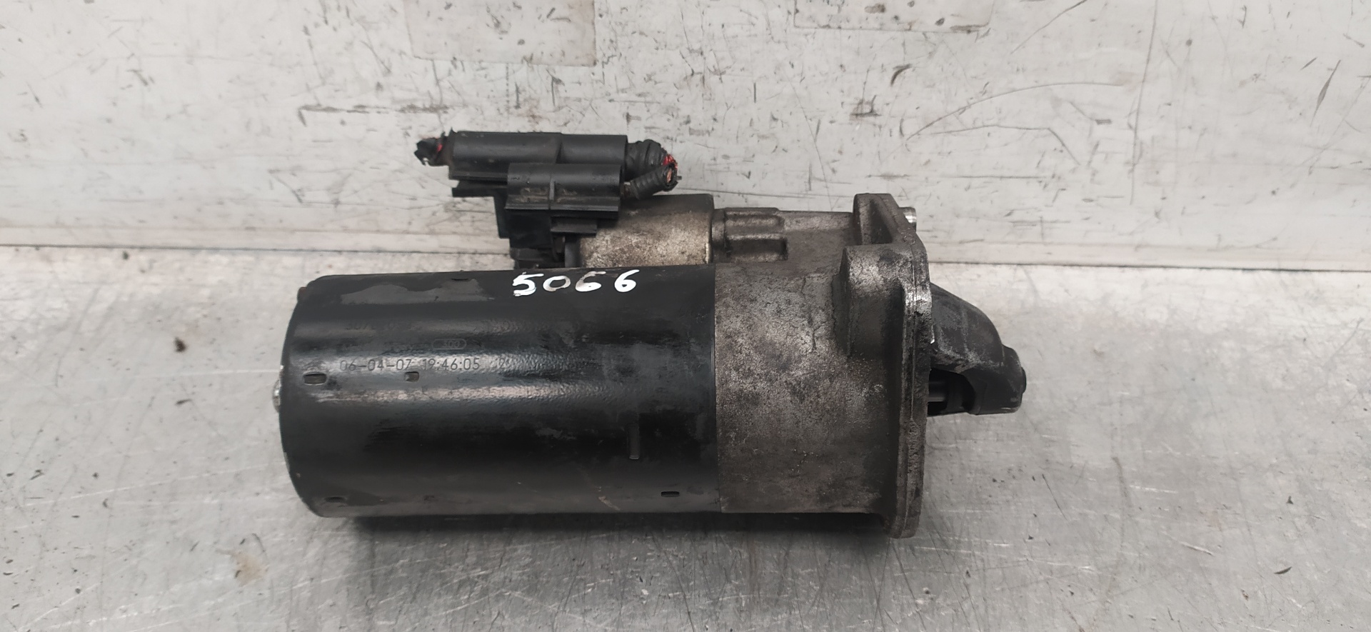 VOLVO V50 1 generation (2003-2012) Starter Motor 30782052 23392032