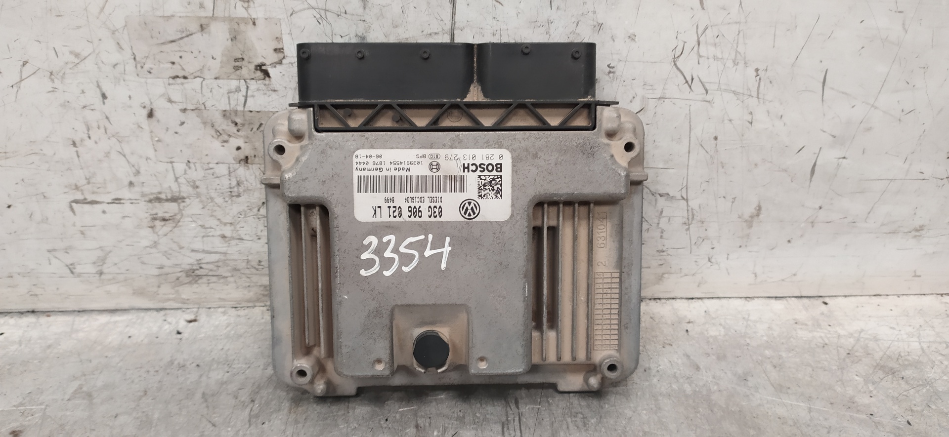 CHEVROLET Engine Control Unit ECU 03G906021LK 25916781