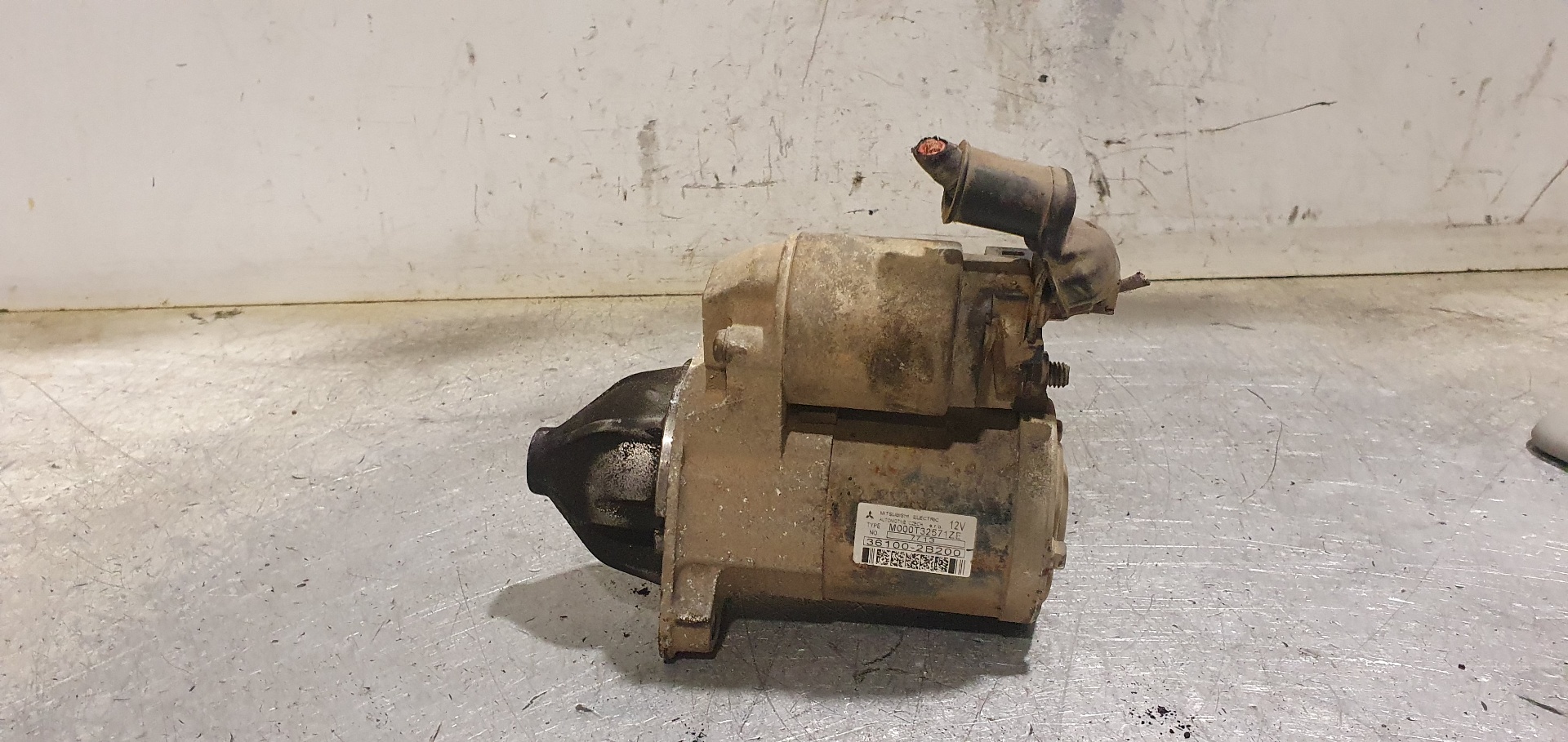 KIA Cee'd 1 generation (2007-2012) Starter Motor 361002B200 20112779