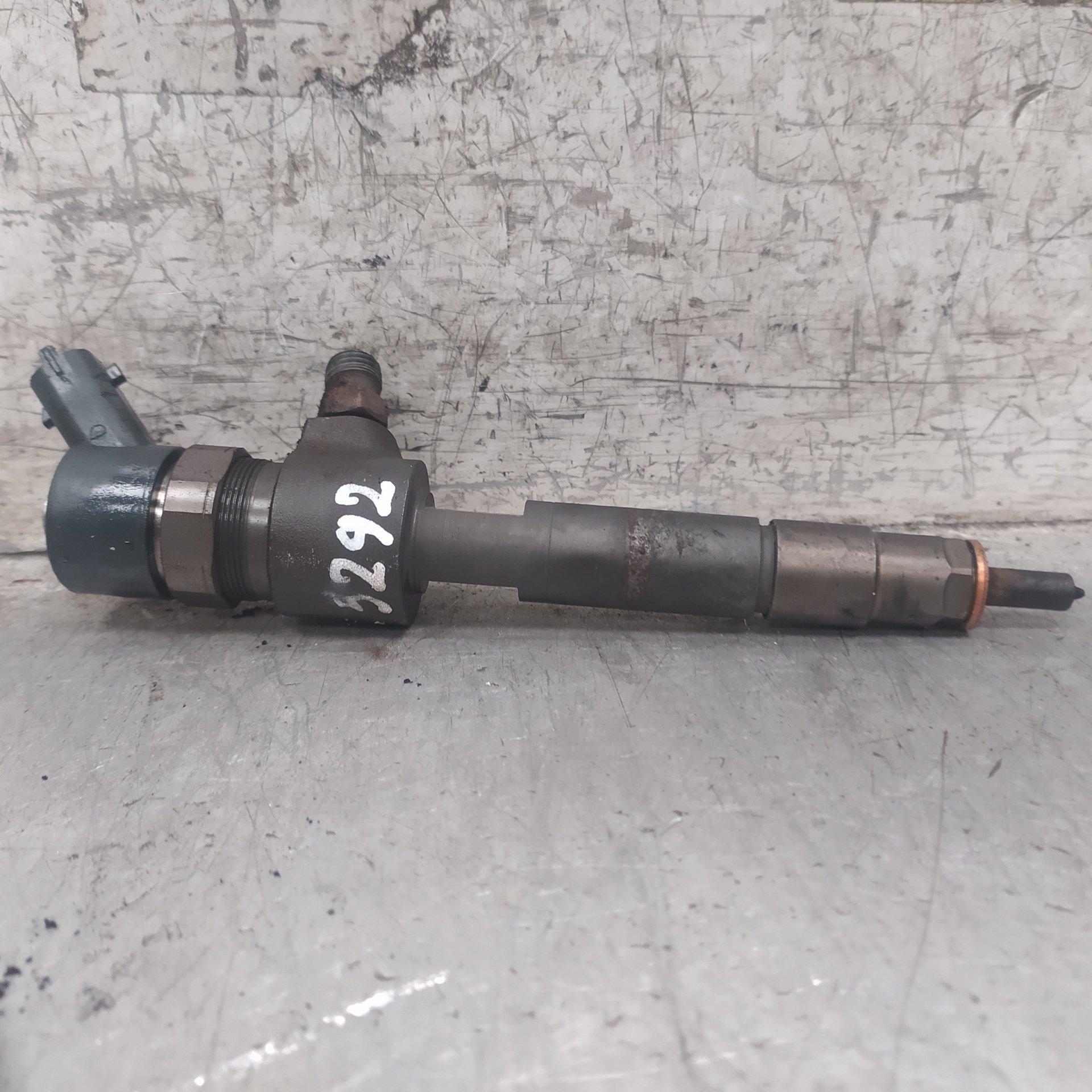 FIAT Injector de combustibil 0445110276 25368909