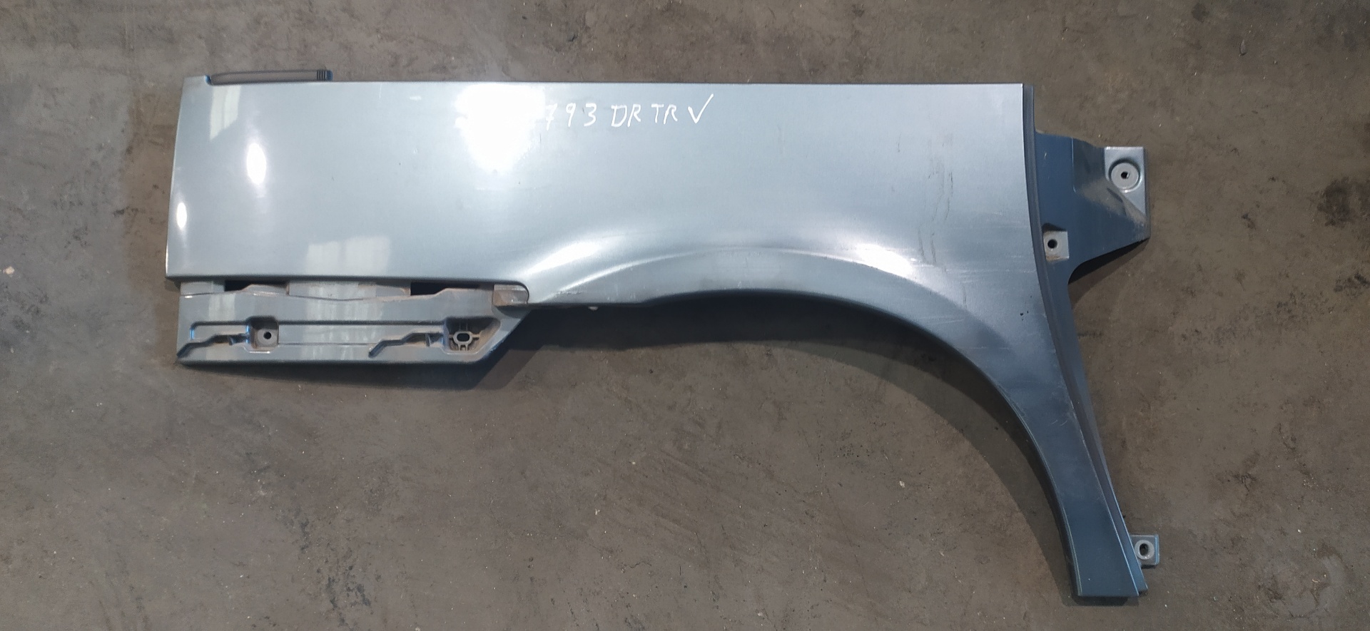 CITROËN C8 1 generation (2002-2014) Rear Right Fender Molding 25966454