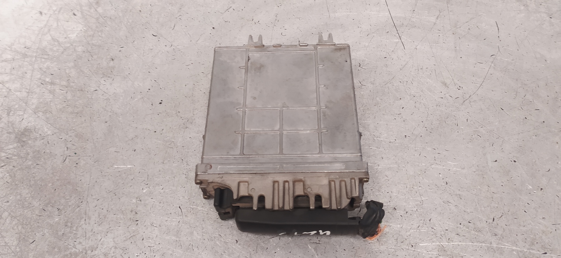 RENAULT Megane 2 generation (2002-2012) Engine Control Unit ECU 7700113863, 0281001969 20102567