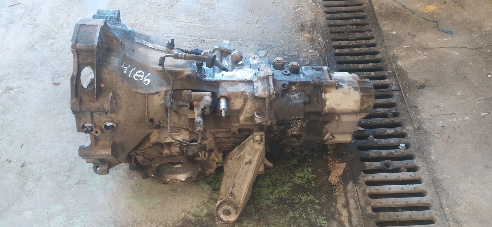 VOLKSWAGEN Passat B5 (1996-2005) Gearbox GVS 20097131