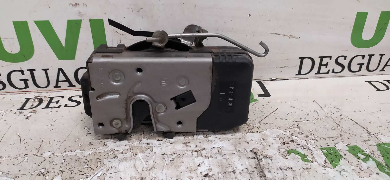 OPEL 323 BA (1994-2000) Front Left Door Lock 24444015 25906233