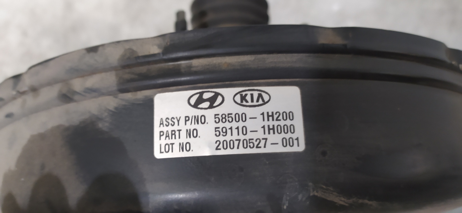 KIA Cee'd 1 generation (2007-2012) Servoamplificator de frână 585001H200,591101H000 20117954