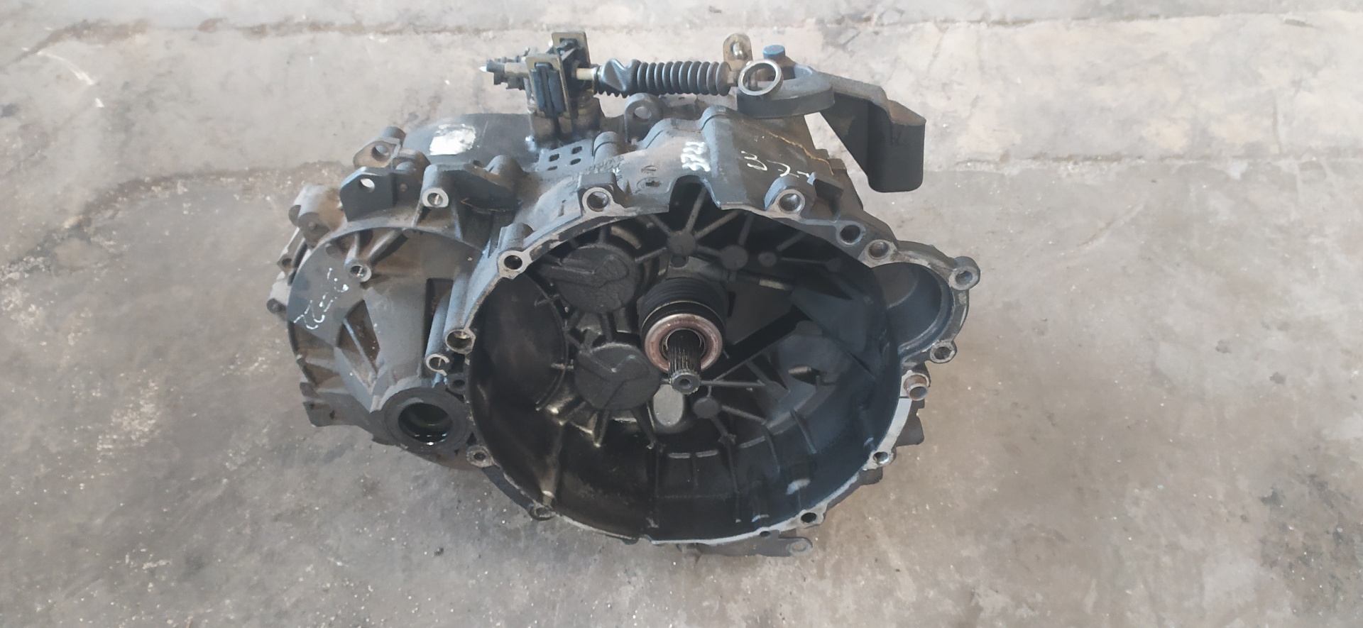 VOLVO S60 1 generation (2000-2009) Gearbox 1023746 20049007