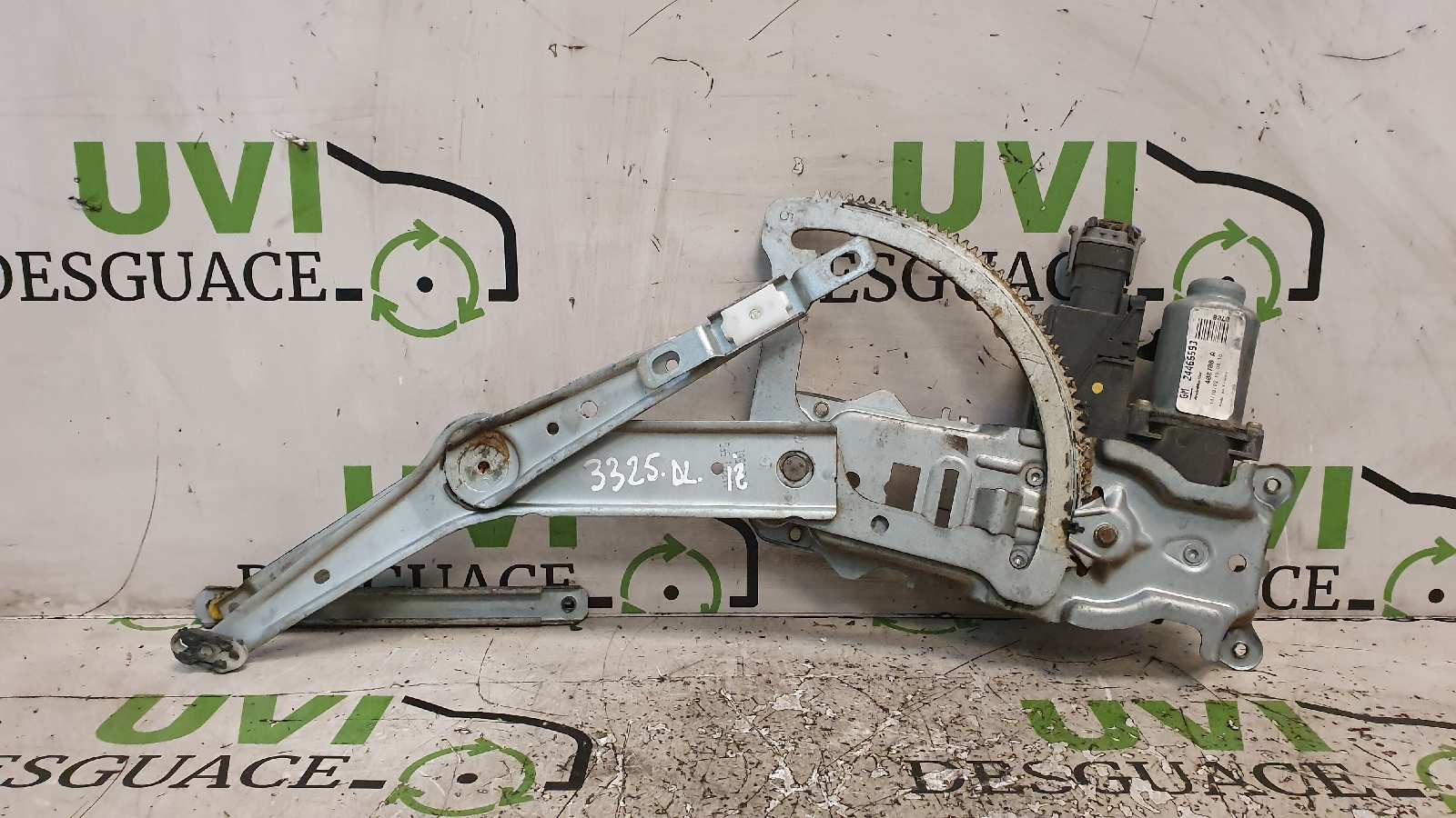 PEUGEOT Corsa C (2000-2006) Regulator de geam ușă stânga față 24466593,400708A 19969123