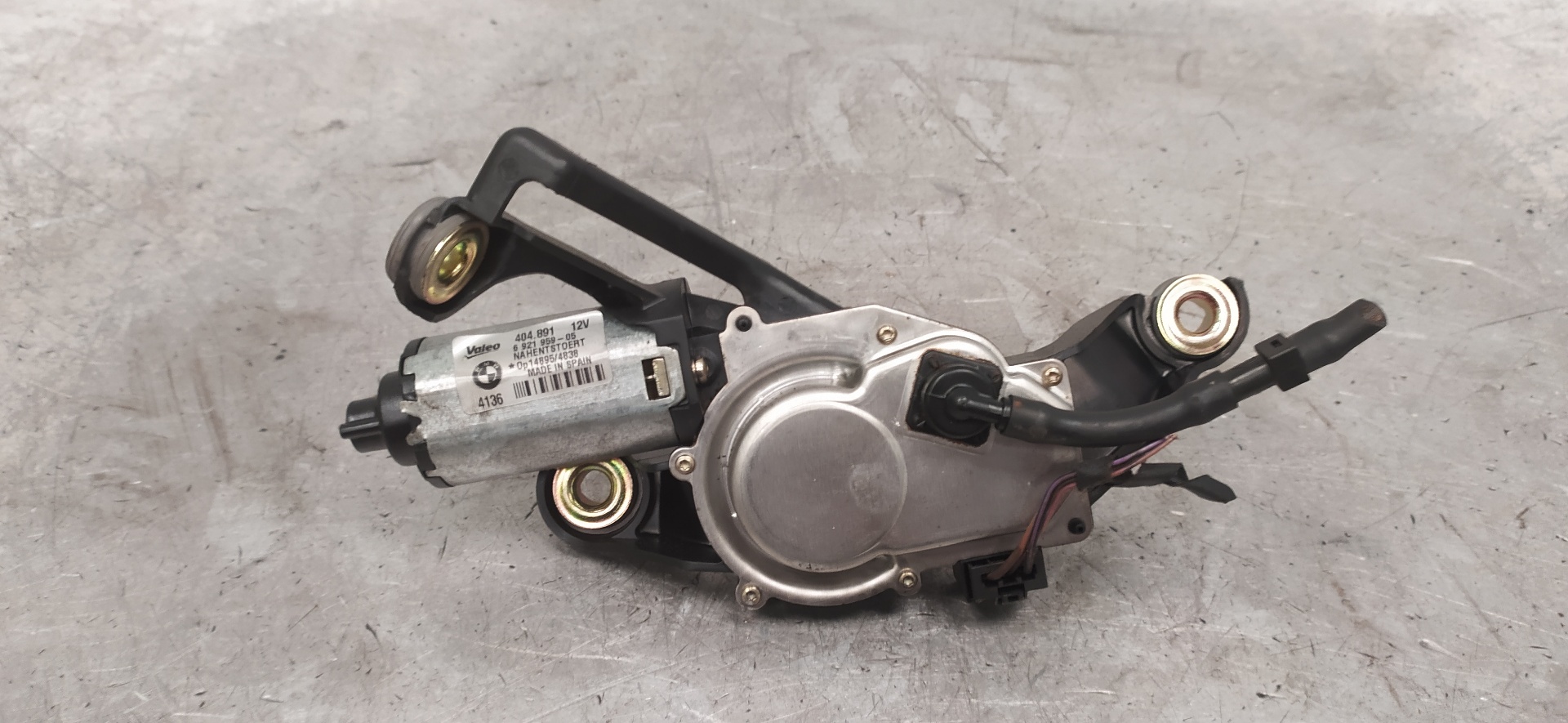 BMW 1 Series E81/E82/E87/E88 (2004-2013) Moteur d'essuie-glace de hayon 692195905 25961447