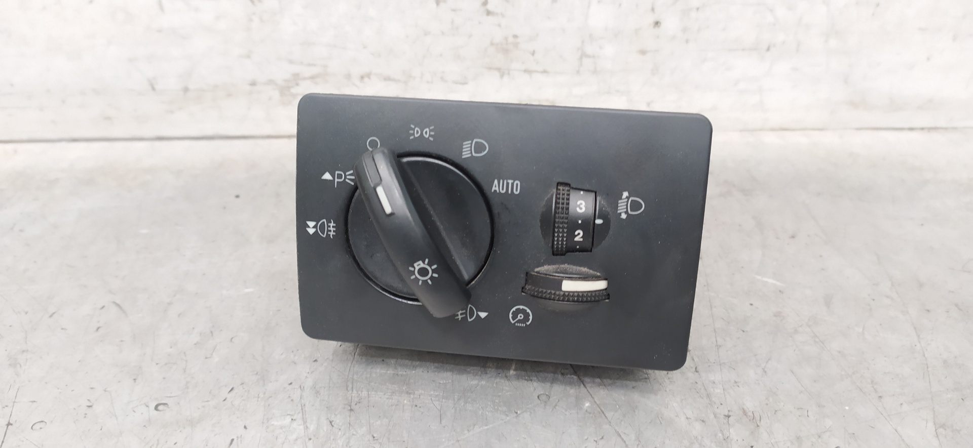 FORD Focus 2 generation (2004-2011) Headlight Switch Control Unit 4M5T13A024CA 25967493