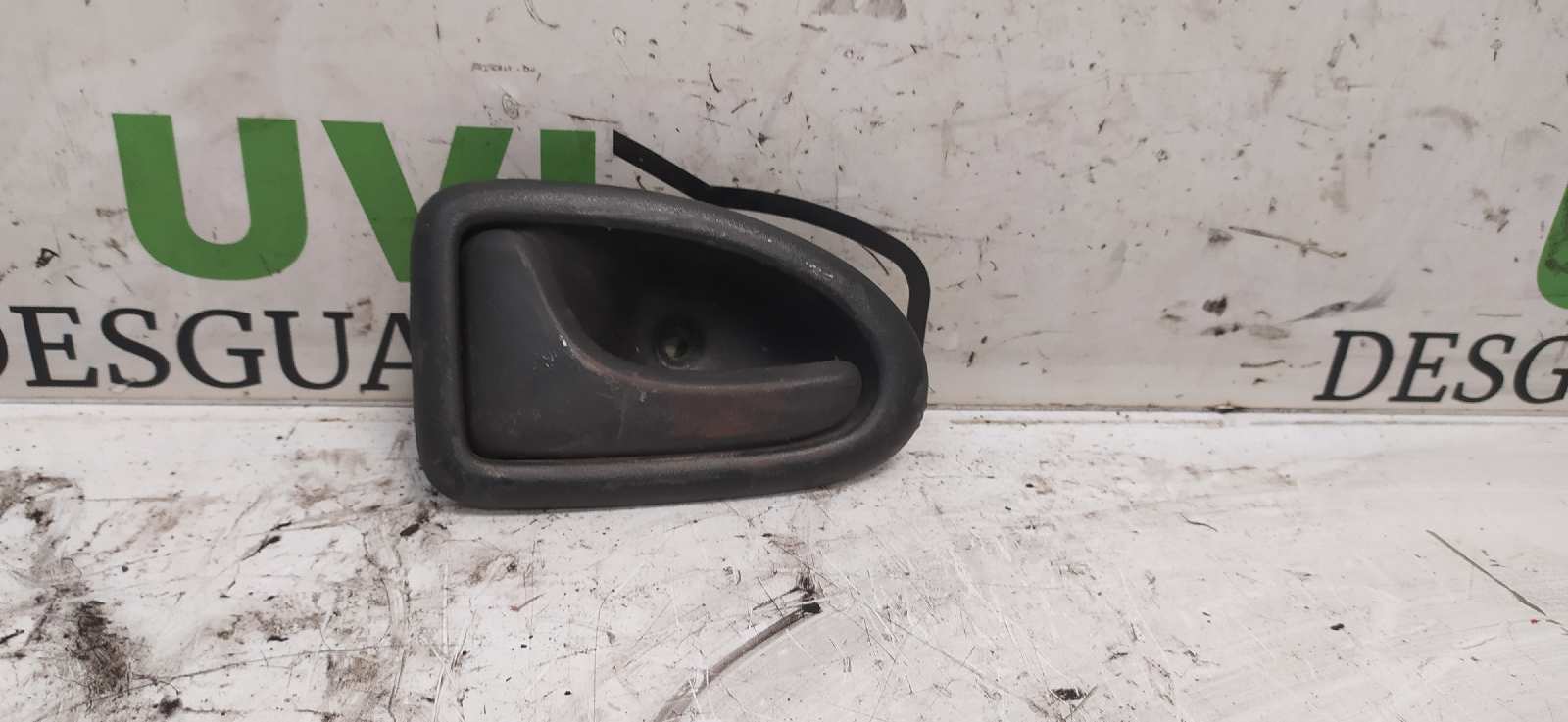 RENAULT Trafic 2 generation (2001-2015) Left Rear Internal Opening Handle 8200004828 20008136