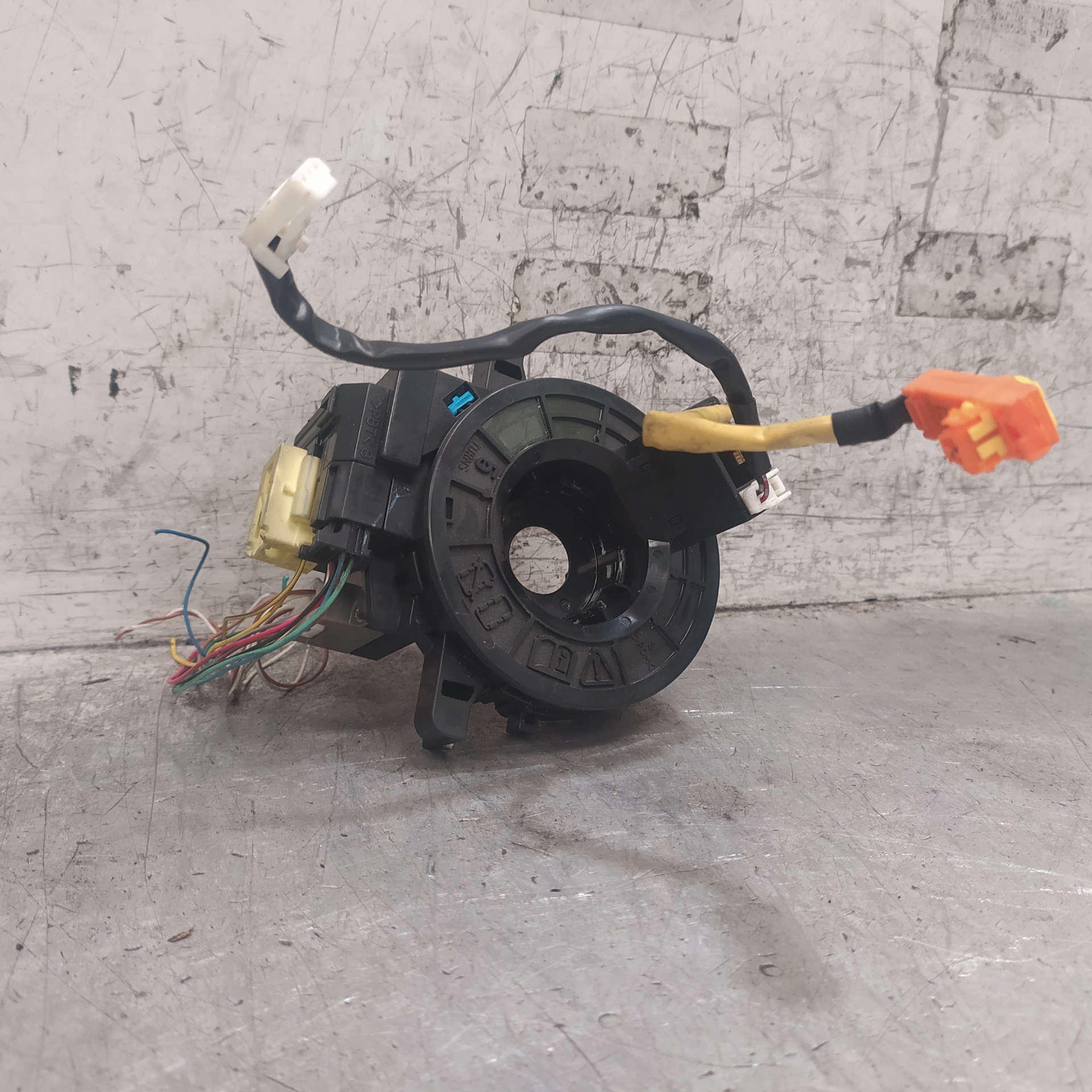 TOYOTA Auris 2 generation (2012-2015) Steering Wheel Slip Ring Squib 8924502040 25917653