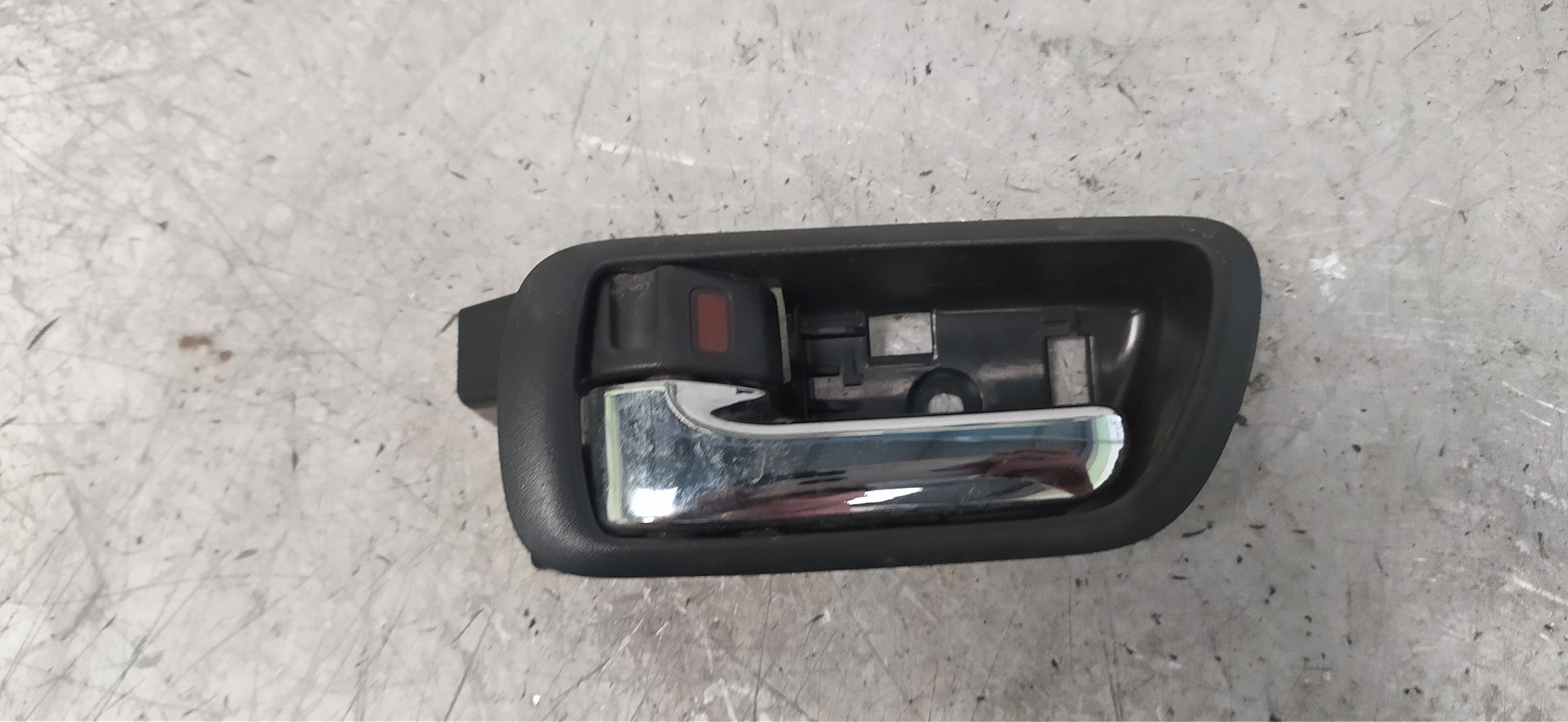 TOYOTA Corolla Verso 1 generation (2001-2009) Front Left Door Interior Handle Frame 692060F010 20391365