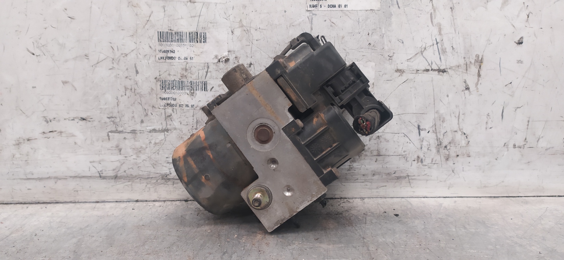 VOLKSWAGEN Passat B5 (1996-2005) ABS Pump 0265216559,8E0614111AB 23391418