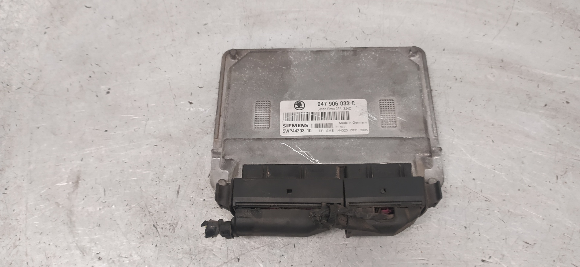 SKODA Fabia 6Y (1999-2007) Engine Control Unit ECU 047906033C,5WP4420310 20122605