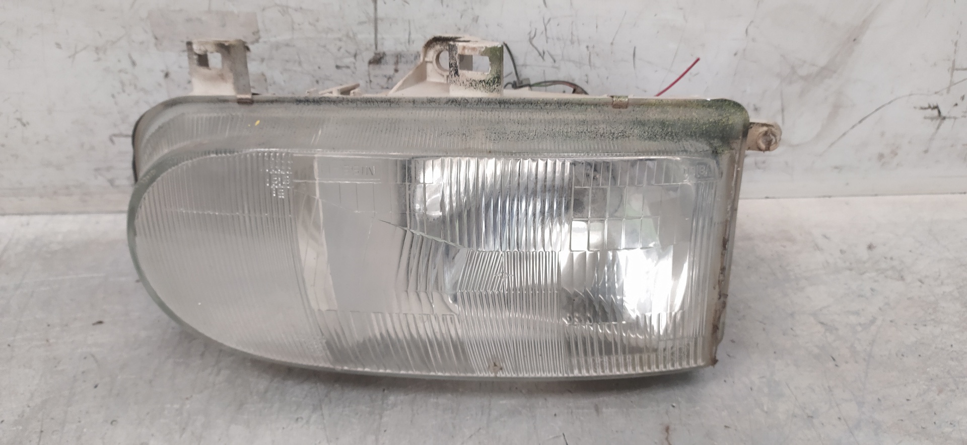 NISSAN Serena 1 generation (1991-2002) Front Right Headlight 25966871