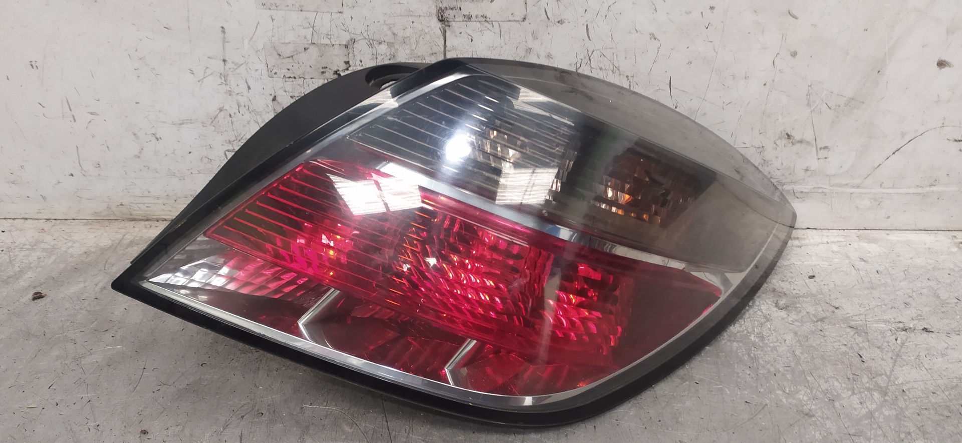 OPEL Astra H (2004-2014) Rear Right Taillight Lamp 342691834,008748024870 25967223