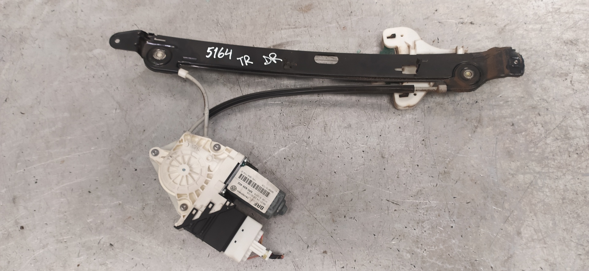 SEAT Toledo 3 generation (2004-2010) Rear Right Door Window Regulator 5P0839402 25967185