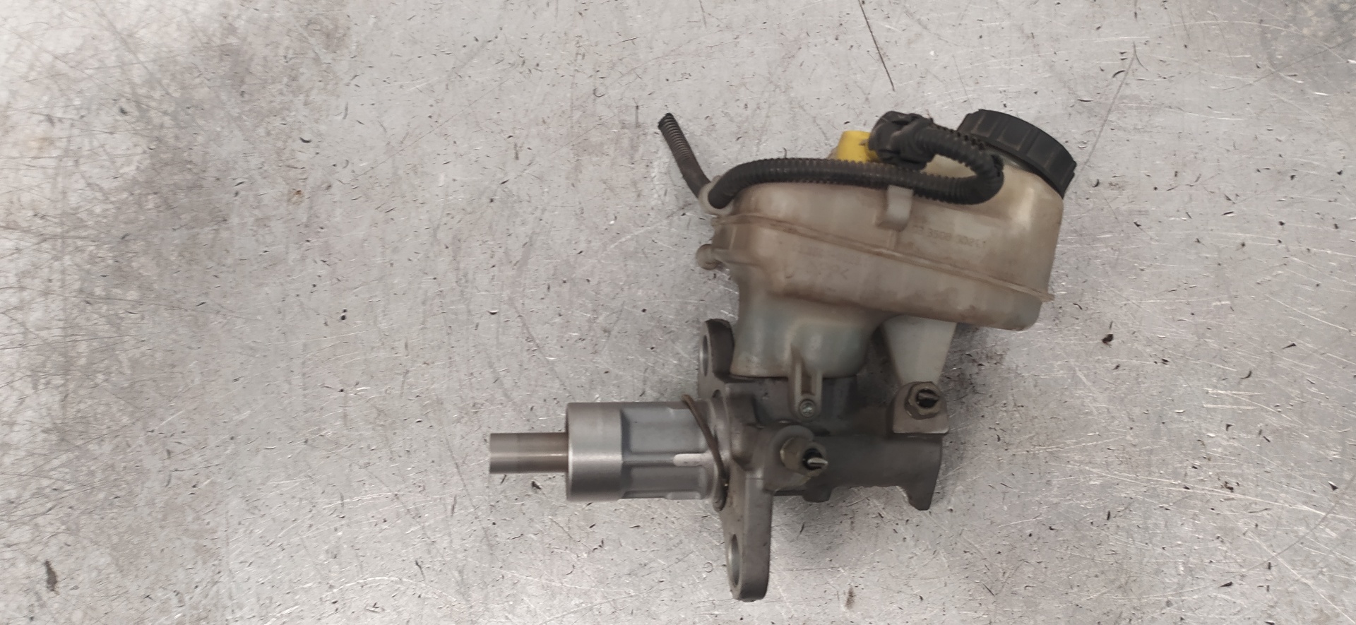 OPEL Insignia A (2008-2016) Brake Cylinder 03350890241,03350890231 20120215