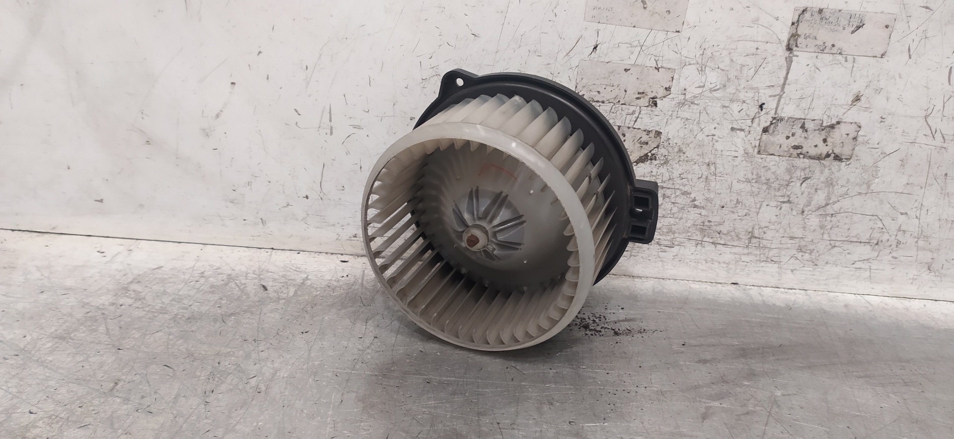 TOYOTA Avensis 2 generation (2002-2009) Fűtésventilátor MF0160700610 25917297