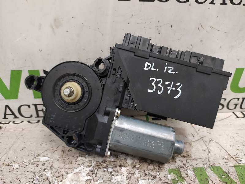 VOLKSWAGEN Touareg 1 generation (2002-2010) Motor regulator geam ușă stânga față 3D1959793 19986249