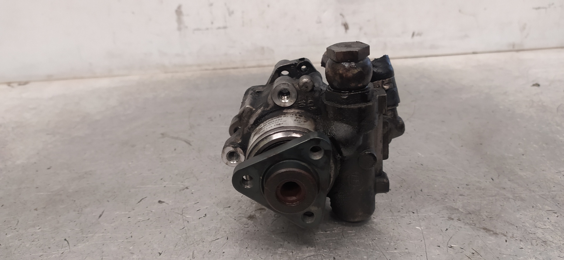 AUDI A4 B6/8E (2000-2005) Power Steering Pump 7690955102 20102460