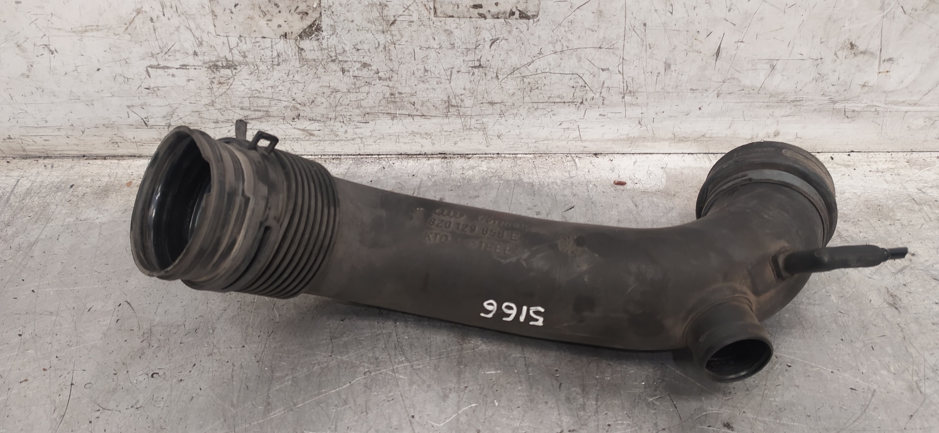 AUDI A2 8Z (1999-2005) Other tubes 8Z0129658E 25967310