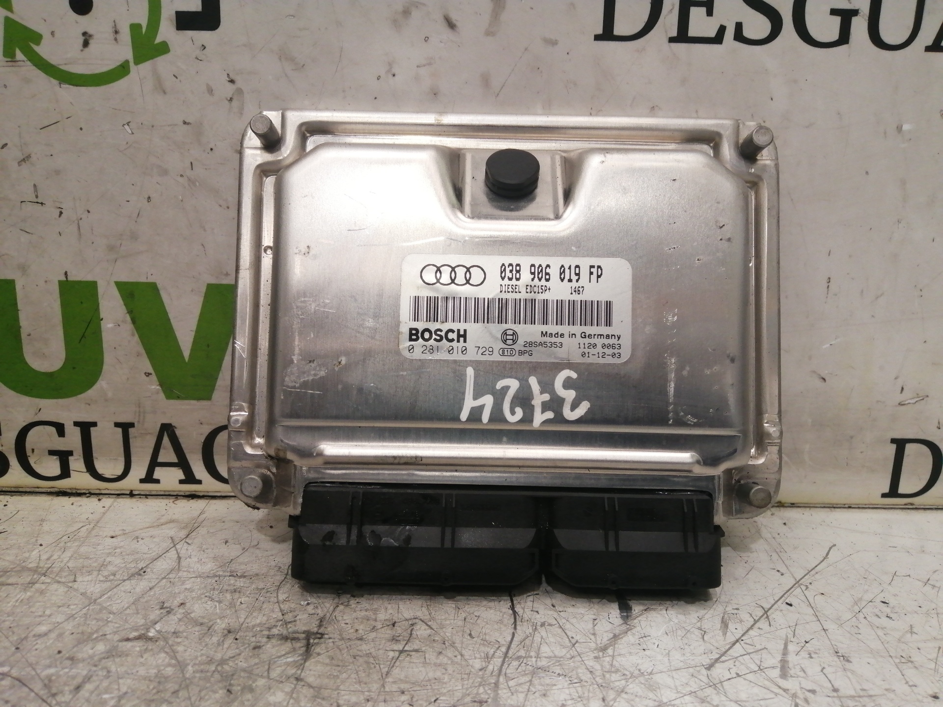 SUZUKI A4 B6/8E (2000-2005) Moottorin ohjausyksikkö ECU 038906019FP 20055758