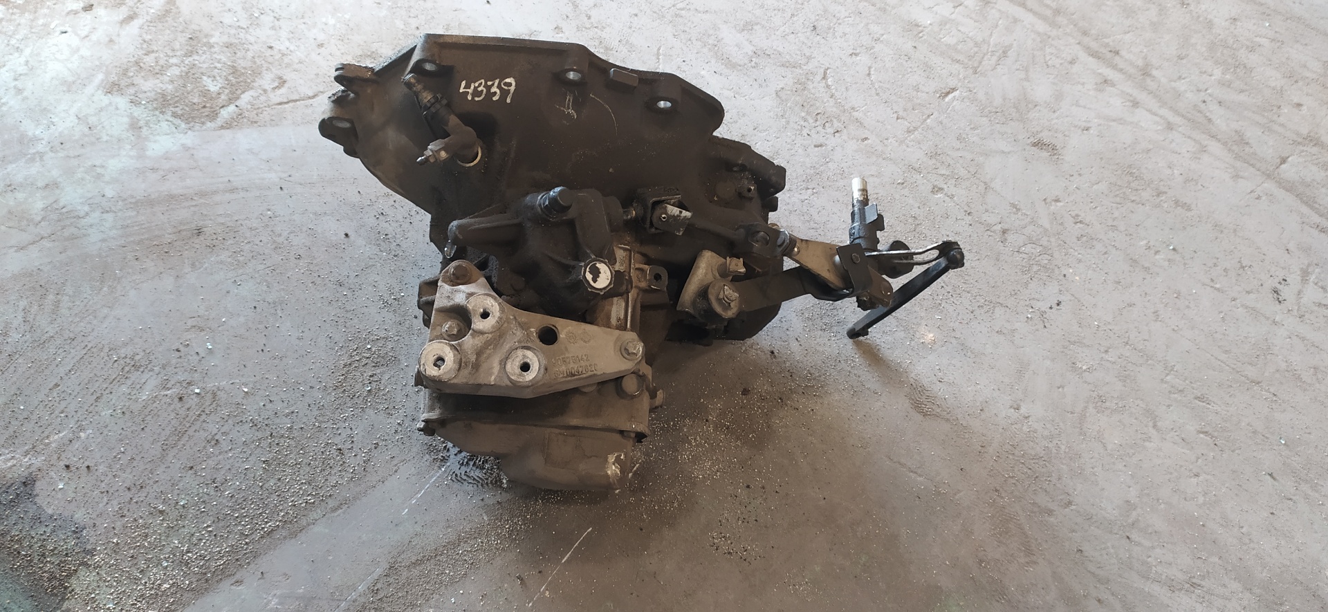 OPEL Astra H (2004-2014) Gearbox 90400209, 0076124, M79 23815350