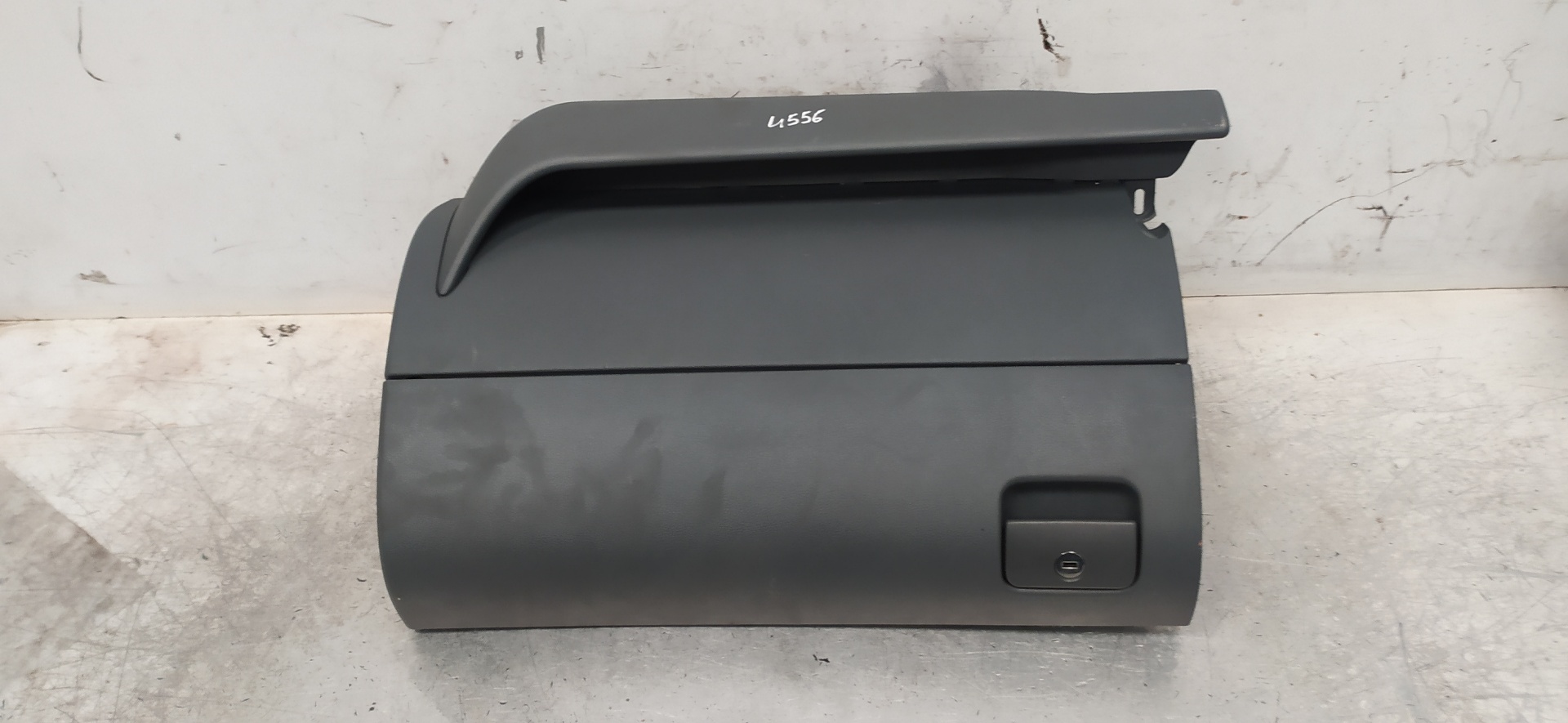 NISSAN Leon 1 generation (1999-2005) Glove Box 1M1857104 20119054