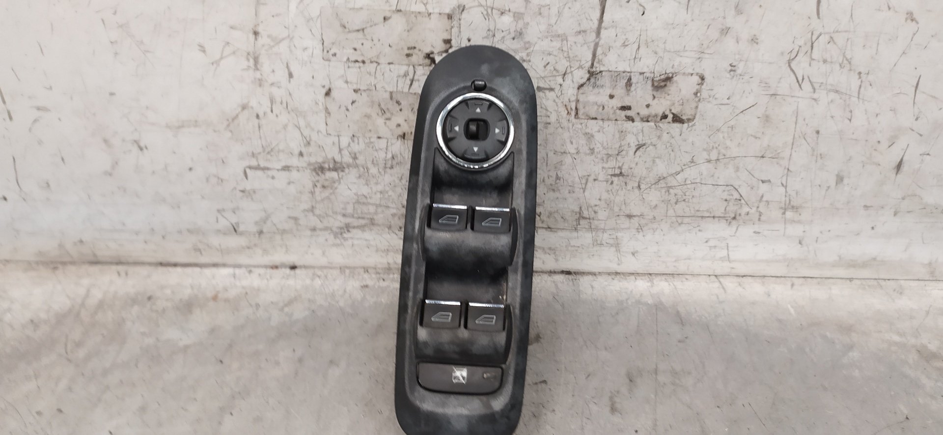 FORD S-Max 1 generation (2006-2015) Front Left Door Window Switch 7S7T14A132BC 24402913