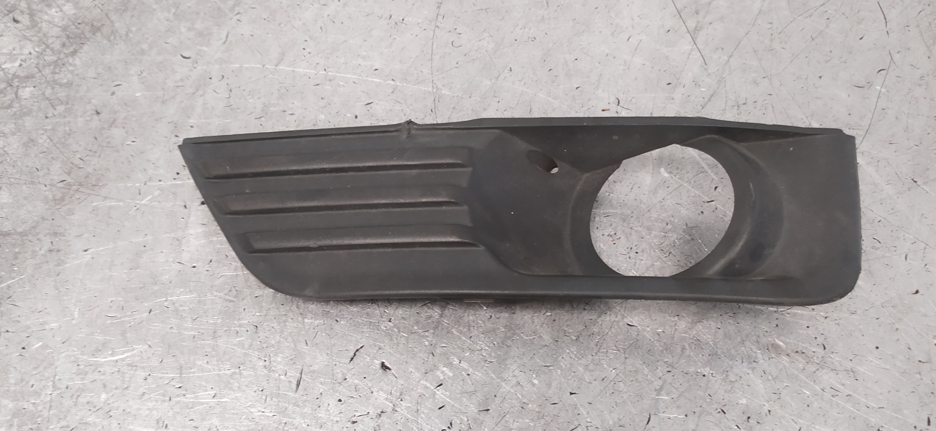 PEUGEOT Focus 2 generation (2004-2011) Other Trim Parts 4M5119953AE 20099661