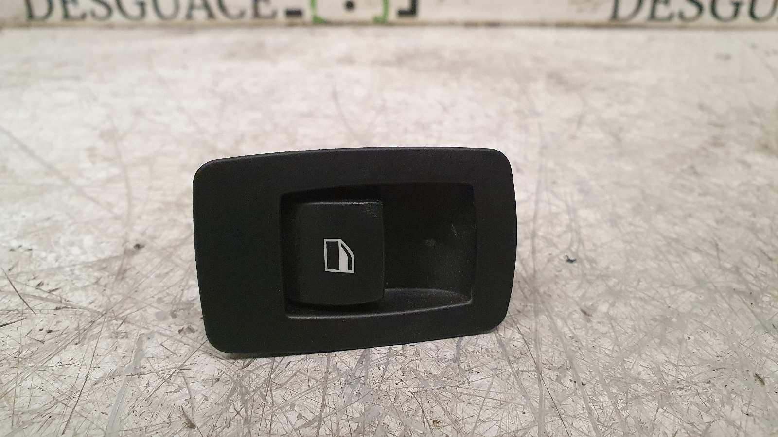 BMW 3 Series E90/E91/E92/E93 (2004-2013) Front Right Door Window Switch 6945874, 15939900 20020993