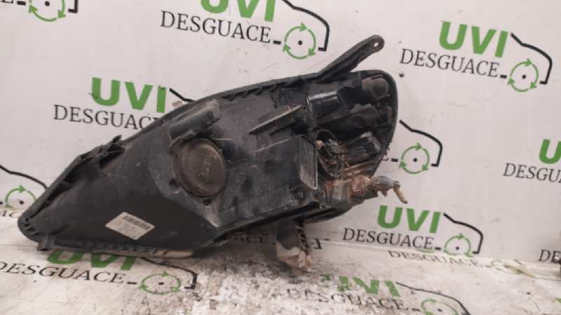 VOLVO S40 1 generation (1996-2004) Фара передняя правая 0301214208668 25905936