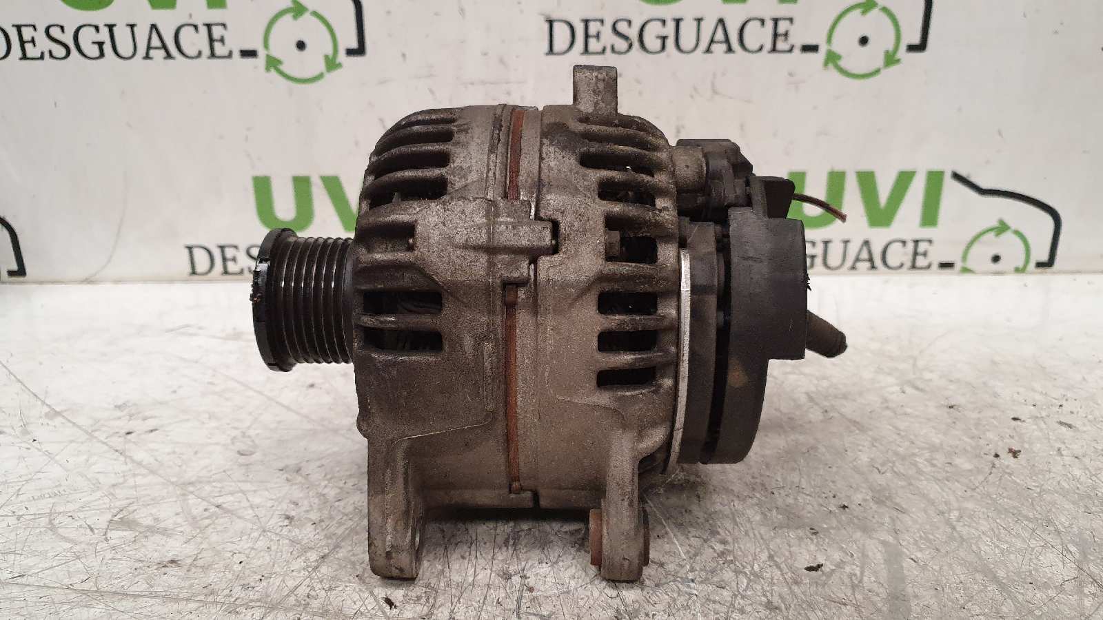 RENAULT Laguna 2 generation (2001-2007) Alternator 8200251006, 0124525076 20024209